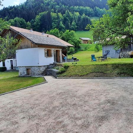 Le Petit Caboin Vendégház Seytroux Kültér fotó